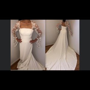 NWT Venus “Sample” Weddig Gown
